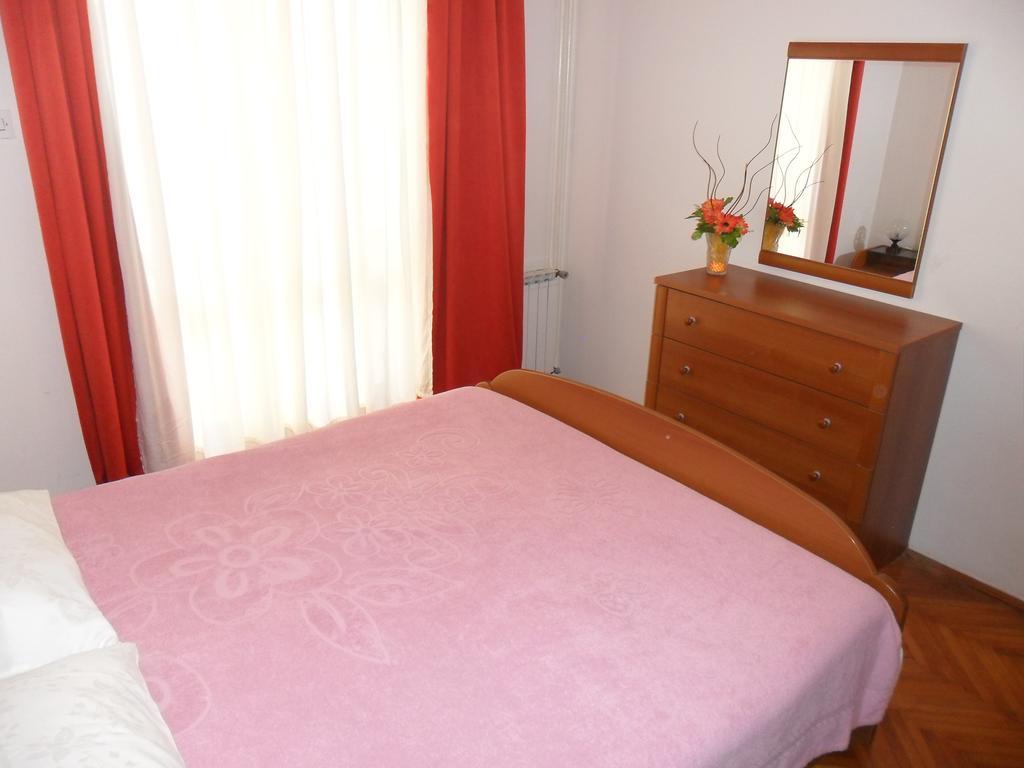 Vile Park Apartments Poreč Exteriör bild