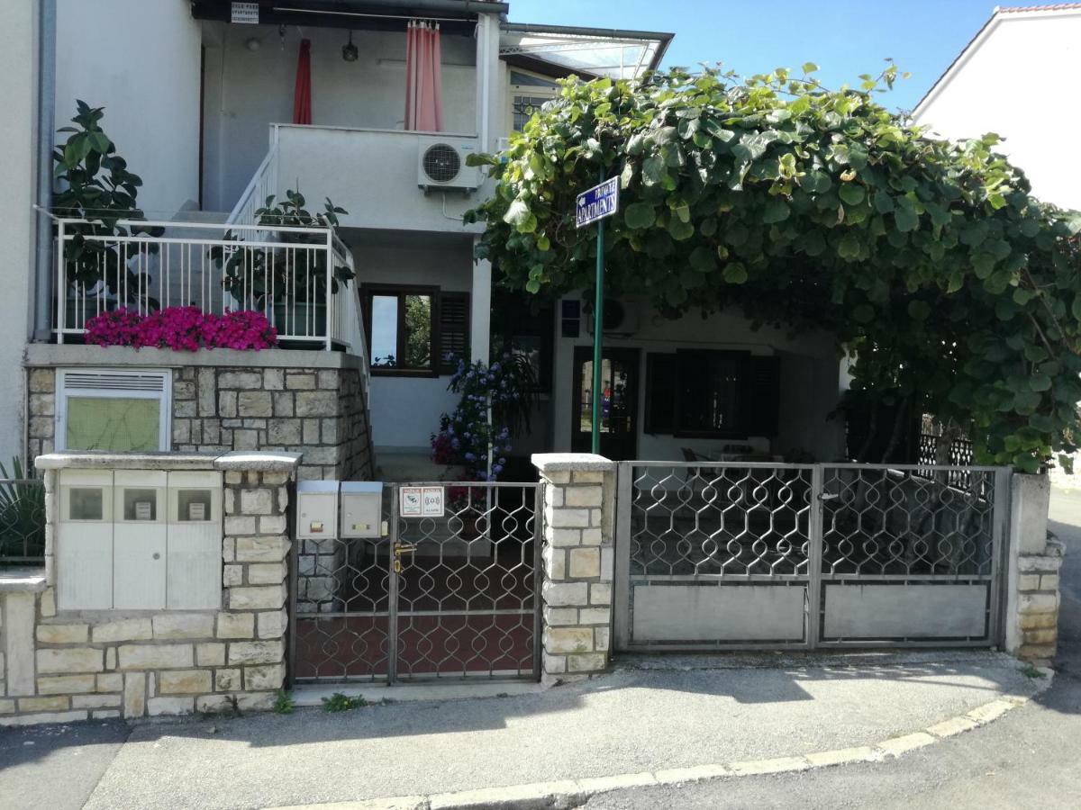 Vile Park Apartments Poreč Exteriör bild